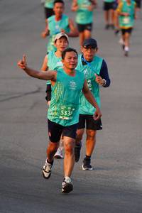 BIB: 533
                            <button type="button" onclick="openModal(10507737)" class="btn btn-primary btn-sm float-right btn-popup" data-toggle="modal" data-target=".modal-high-quality">
                        <i class="fas fa-shopping-cart"></i> Add to Cart
                    </button>
                                            <button type="button" onclick="isThisMe(10507737, true)" class="btn btn-success btn-sm float-right btn-popup btn-isme hidden" data-toggle="tooltip" data-placement="bottom" title="นี่คือรูปของคุณใช่ไหม คลิกที่นี่เพื่อเอาเข้าอัลบั้ม">
                        <i class="fas fa-plus"></i> Add to album
                    </button>
                    <button type="button" onclick="isThisMe(10507737, false)" class="btn btn-warning btn-sm float-right btn-popup btn-isnotme hidden">
                        <i class="fas fa-ban"></i> Remove from album
                    </button>